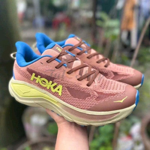 Hoka Trail Running Challenger 8 Maple Cardamom 1059