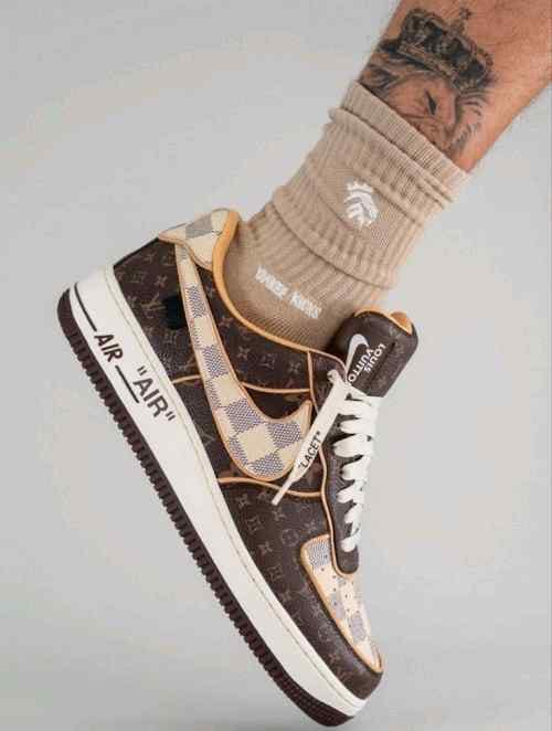 Nikee Airforce 1 Virgil Abloh X Louiss Vuitton 680